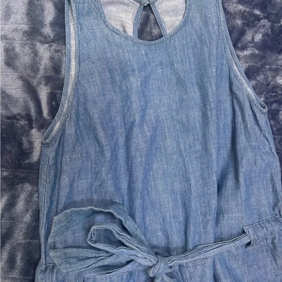 GAP Denim Sleeveless Tie-Waist Jumpsuit in Light Blue - Picture 1 of 5